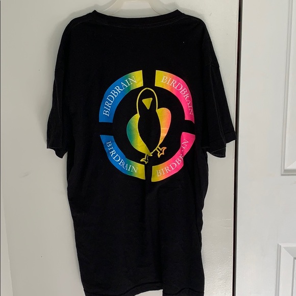 T-shirt - Picture 2 of 2